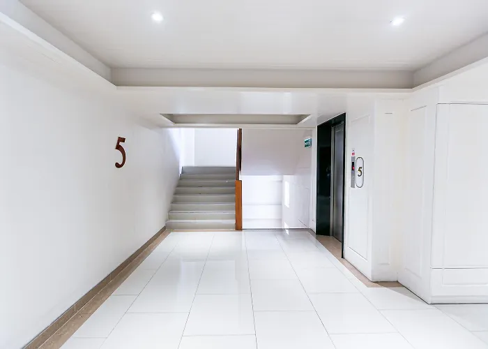 A Sleep Sathorn Hotel 3*
